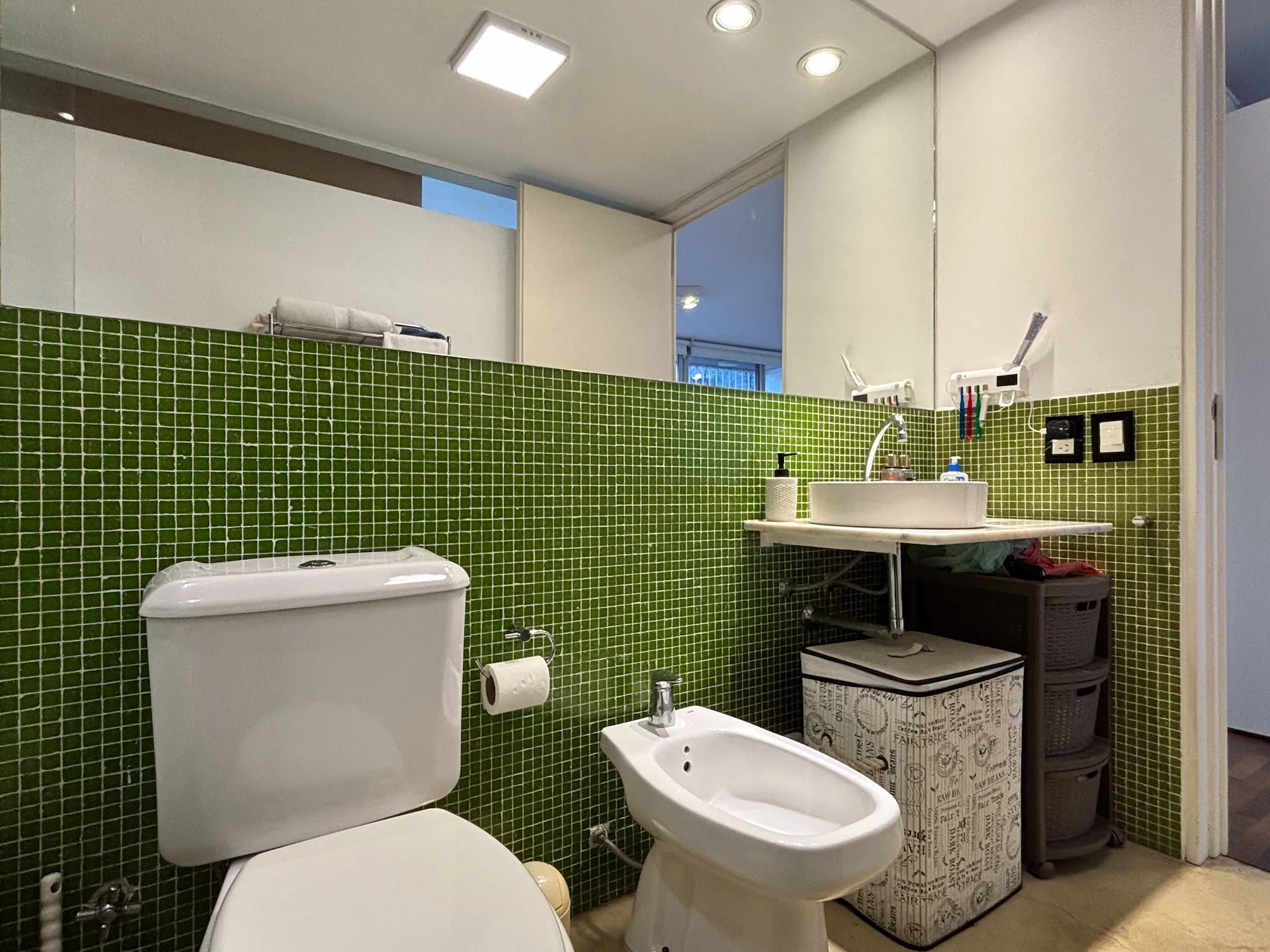 Venta departamento 2 ambientes · Balcón · Cochera cubierta · Terraza · Coghlan - Foto 7
