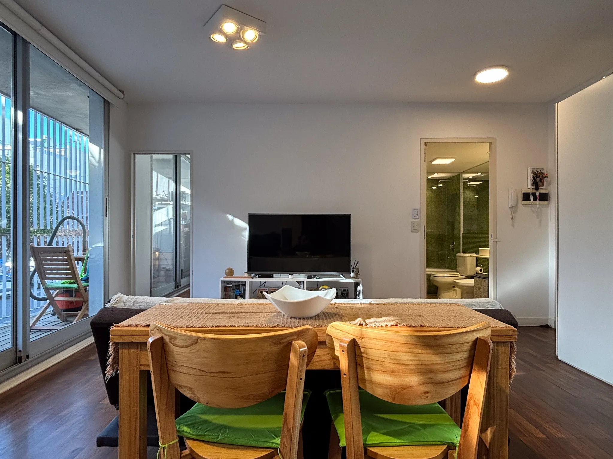 Venta departamento 2 ambientes · Balcón · Cochera cubierta · Terraza · Coghlan - Foto 10