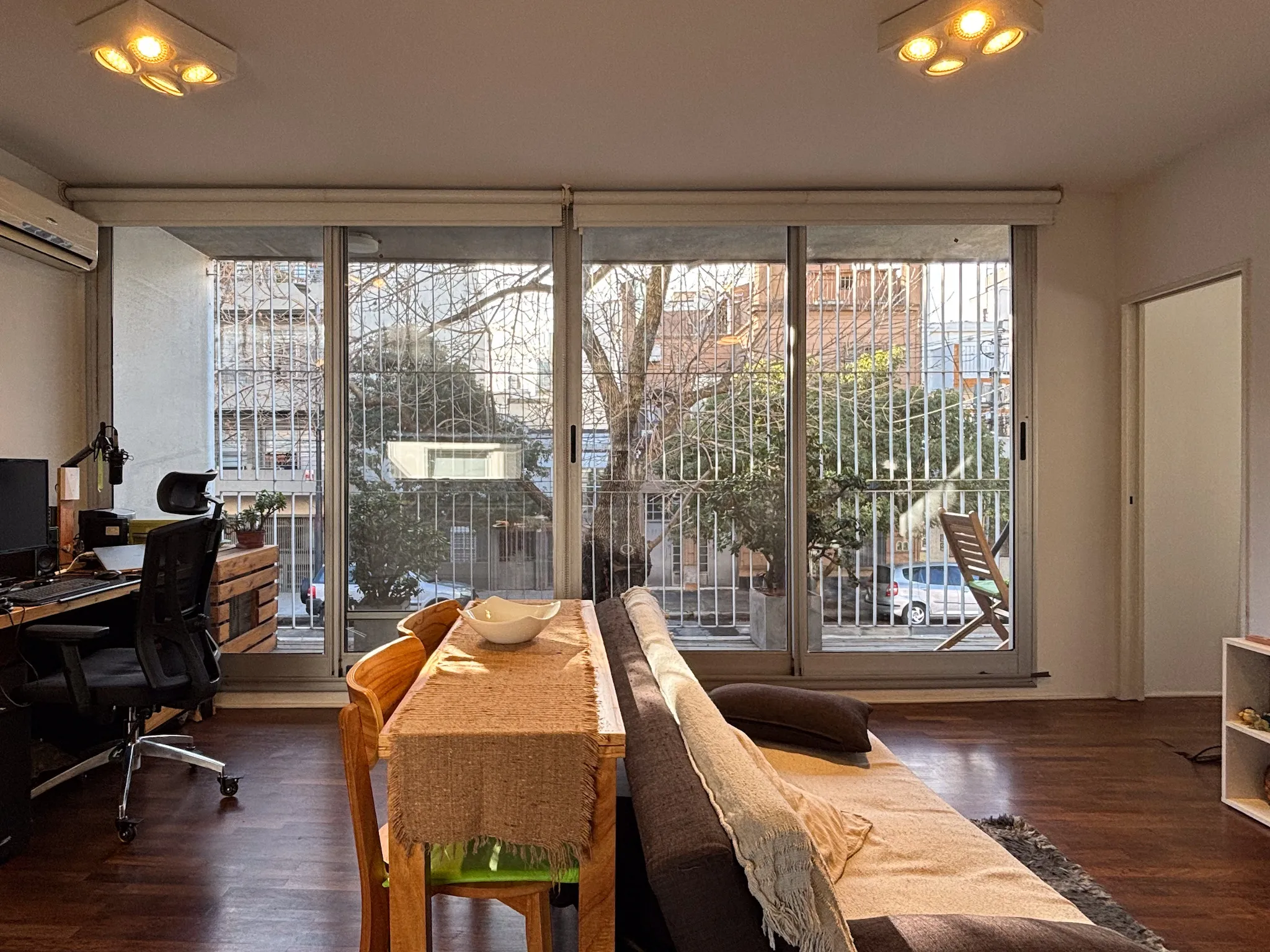 Venta departamento 2 ambientes · Balcón · Cochera cubierta · Terraza · Coghlan - Foto 11