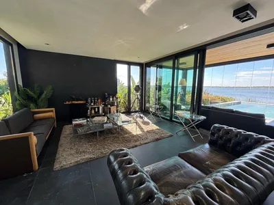 Casa a estrenar al lago · 5 dormitorios · Puertos del Lago · Barrio Marinas