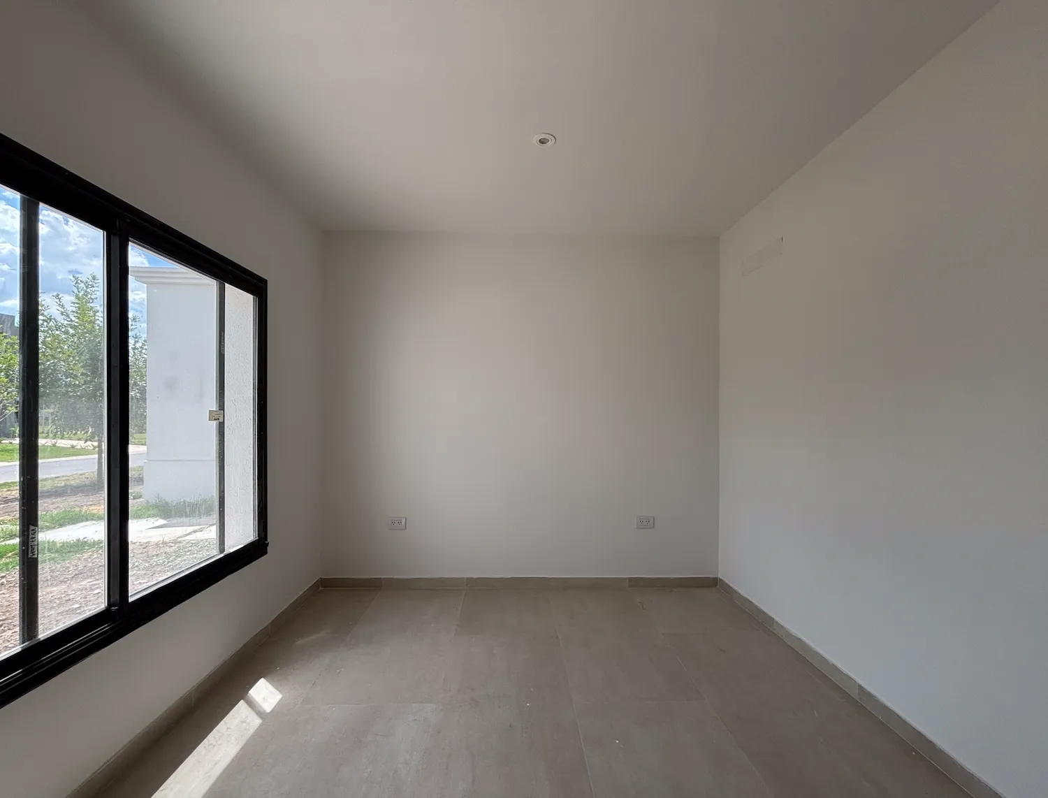 Casa a estrenar · Al lago · 4 Ambientes · Pileta · San Sebastián · Escobar - Foto 12