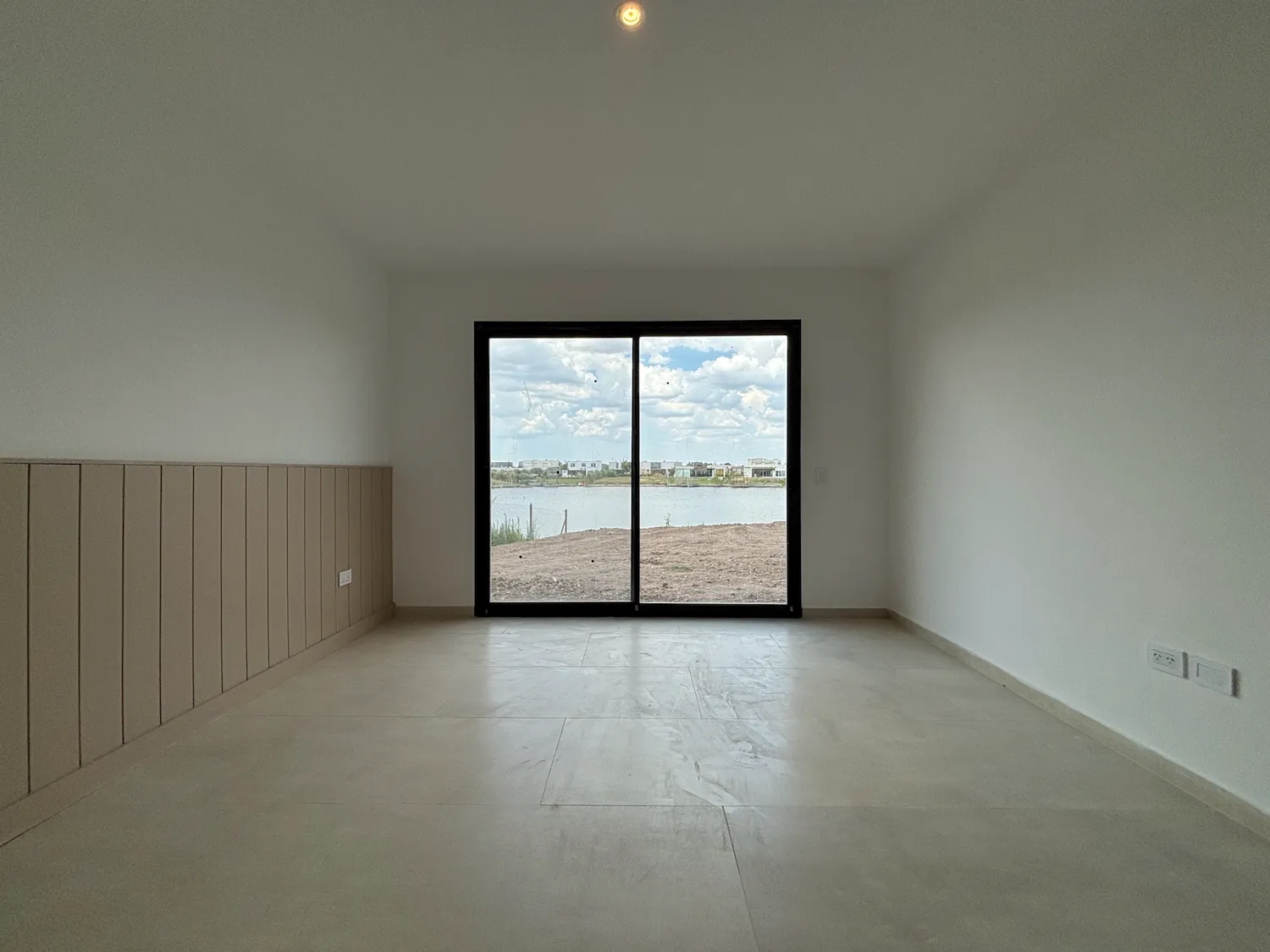 Casa a estrenar · Al lago · 4 Ambientes · Pileta · San Sebastián · Escobar - Foto 24