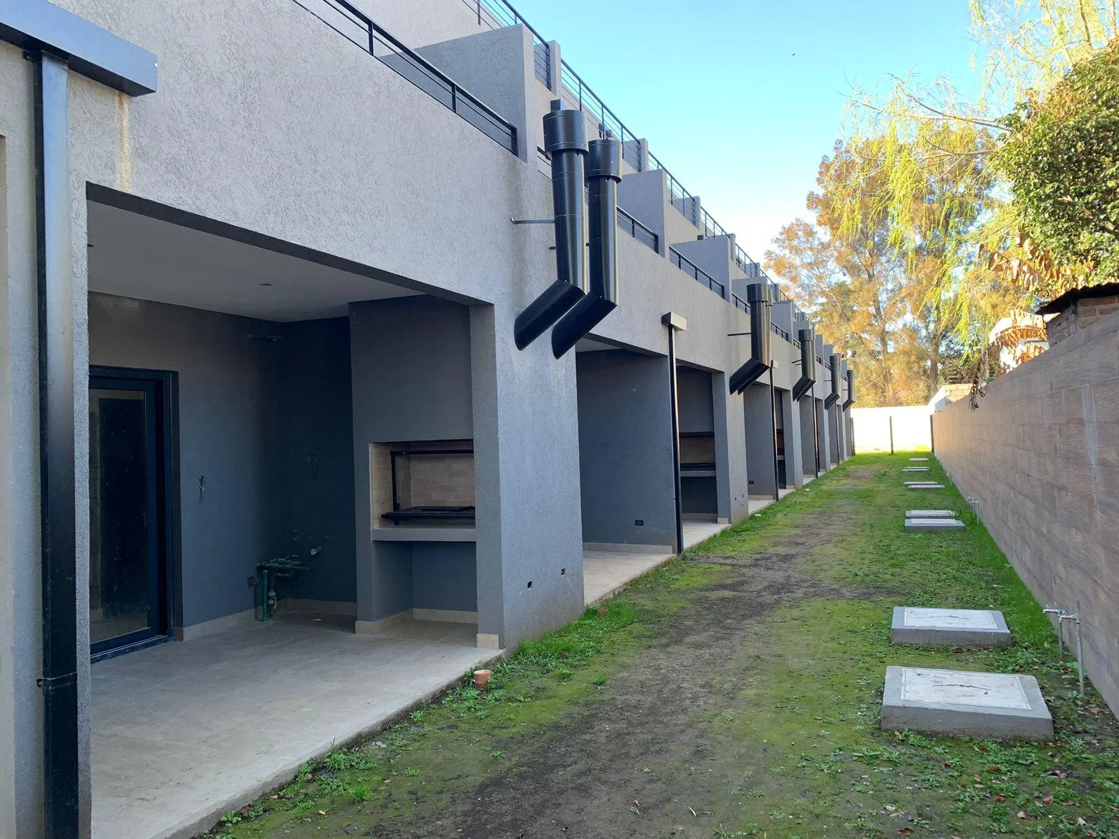 Triplex 4 Ambientes Estrenar · 3 Dorm. · Pileta · Don Torcuato - Foto 1
